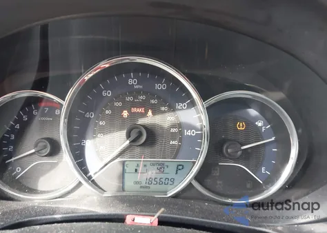 2015 Toyota Corolla Le z USA, uszkodzony, nr VIN 2T1BURHE9FC332549